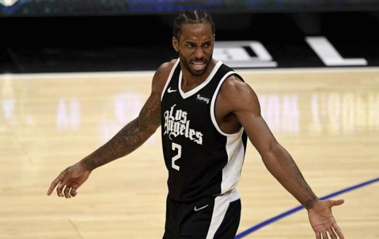  东契奇末节独揽十五分，独行侠加时险胜雄鹿